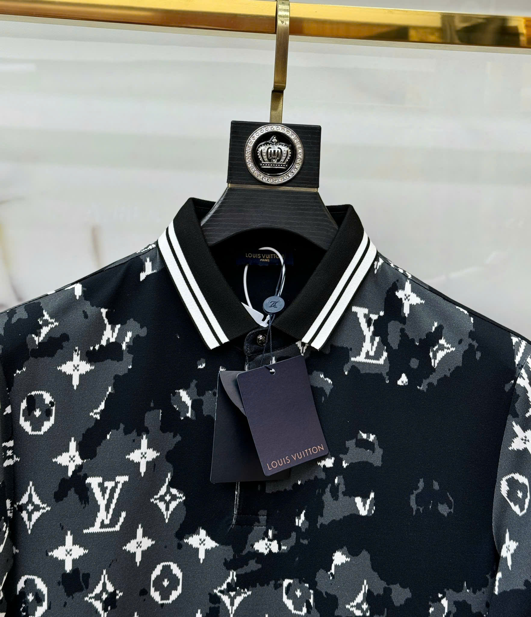 Áo polo Louis Vuitton LV Đen loang Xám họa tiết hoa vân logo LV Trắng Like Auth 1-1 on web CD MK
